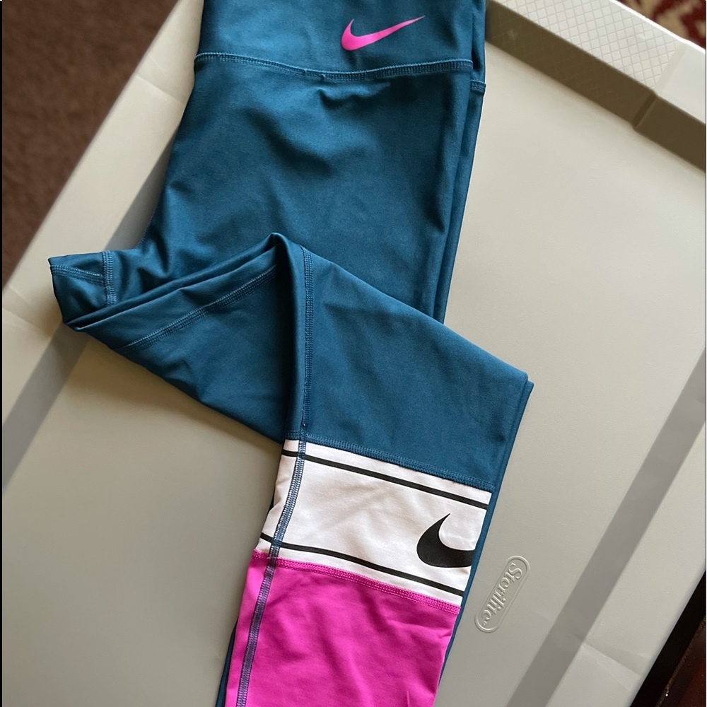 leggings | NIKE